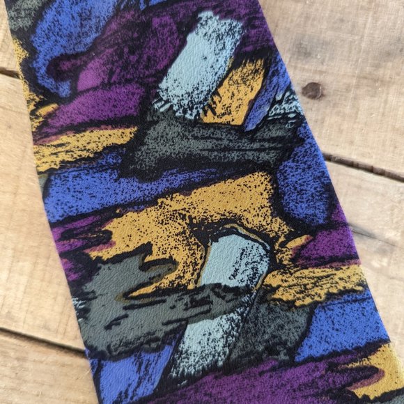 Vintage J. Garcia 100% Silk Necktie - Picture 3 of 5